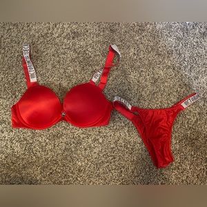 Victoria’s Secret Set